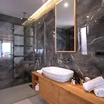 Ξενοδοχείο Glow Boutique &