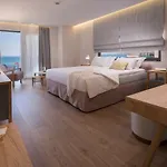 Glow Boutique & 4* Sarandë