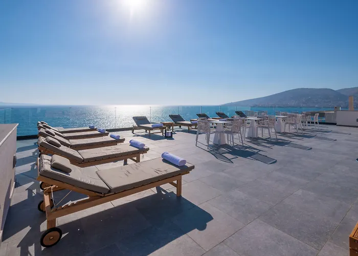 Glow Boutique & Sarandë