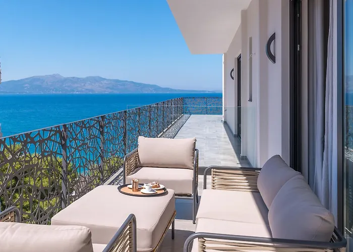 Glow Boutique & Sarandë