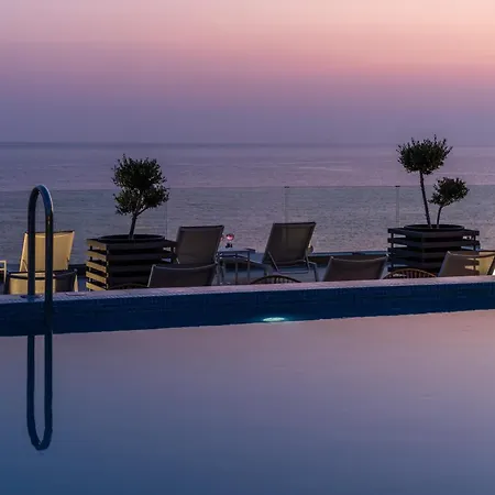 Glow Boutique Hotel&suites 4*