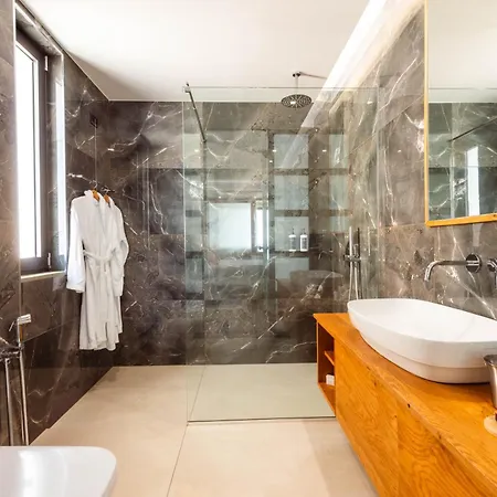 Ξενοδοχείο Glow Boutique & Σαράντα