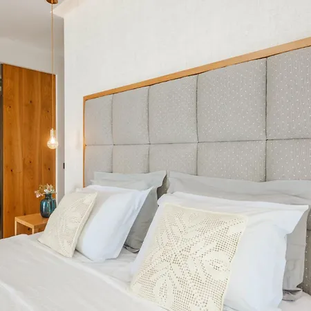 Glow Boutique & Σαράντα