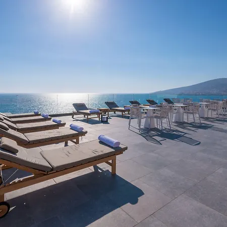 Glow Boutique & Sarandë
