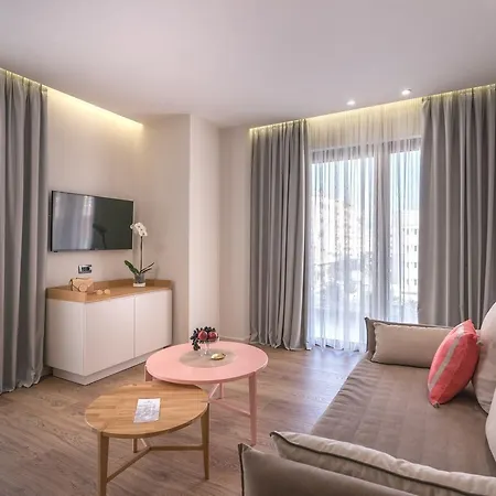 Hotel Glow Boutique & Sarandë