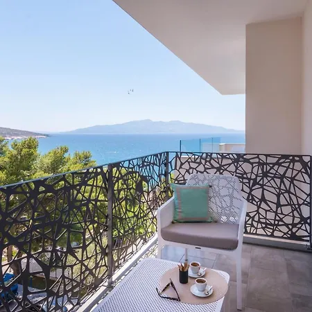 Ξενοδοχείο Glow Boutique & 4*