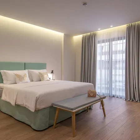 Ξενοδοχείο Glow Boutique & 4*