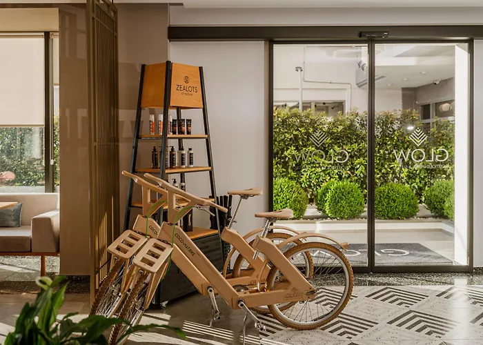 Hotel Glow Boutique & 4*