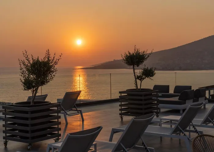 Glow Boutique & Hotel 4*