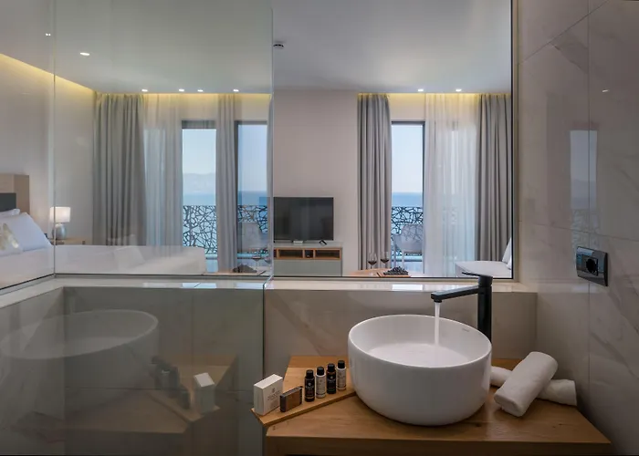 Glow Boutique & Hotel